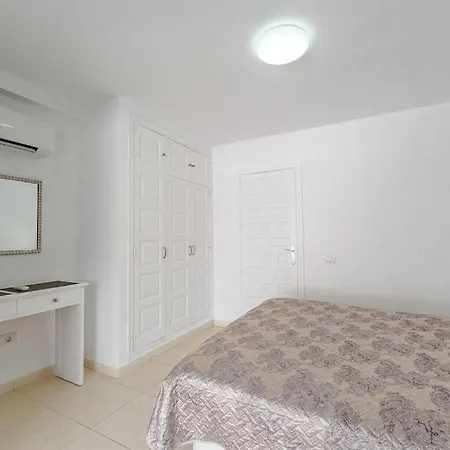 Beautiful Apartments With Large Terrace Close To The Beach Arona  Exterior photo