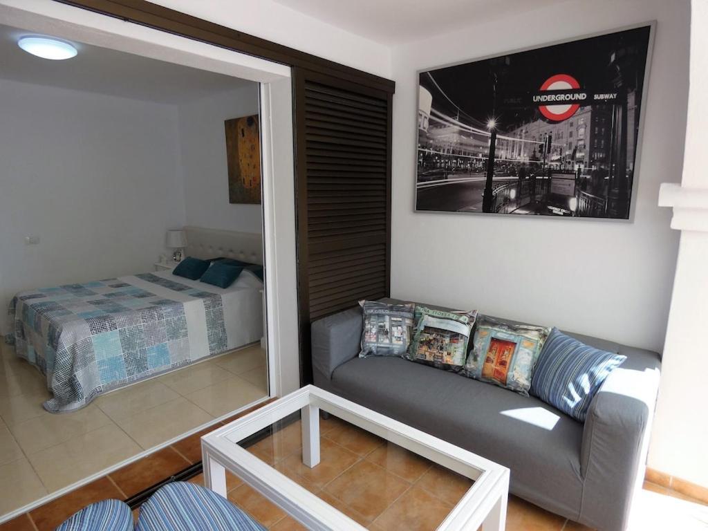 Apartment Beautiful With Large Terrace Close To The